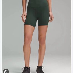 lululemon Align 6″ Shorts — Legacy Green — Size 4 — Excellent Condition